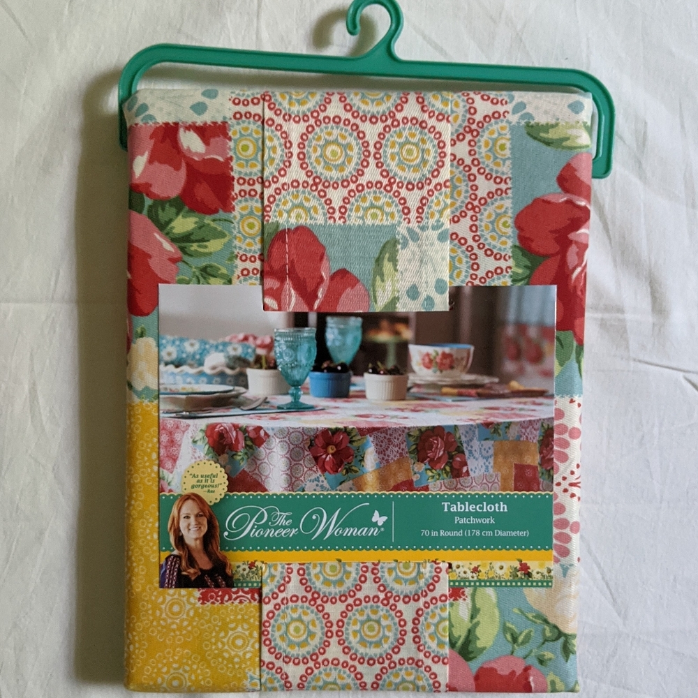 Pioneer Woman Fabric Round Patchwork Tablecloth - Picture 5 of 6